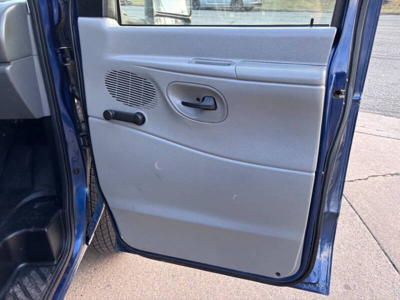 2008 Ford E-Series E-250