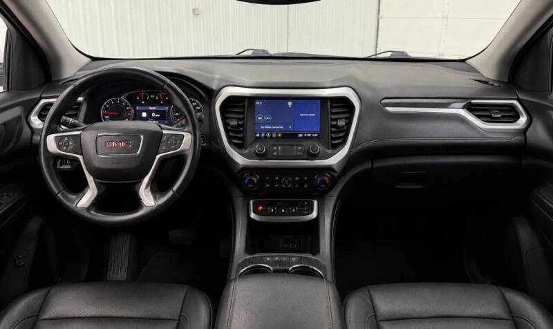 2020 GMC Acadia SLT