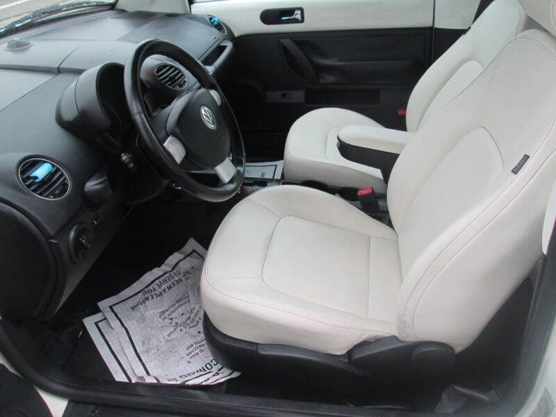 2007 Volkswagen New Beetle Convertible Triple White PZEV