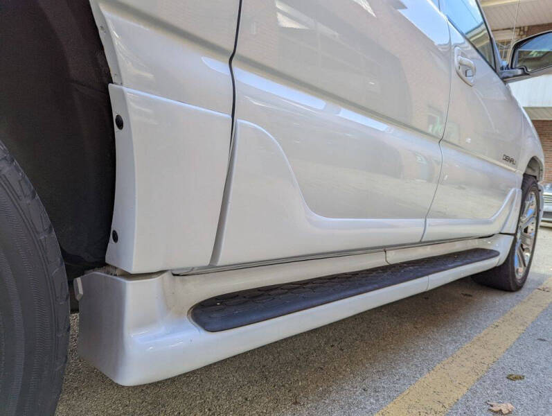 2003 GMC Yukon XL Denali