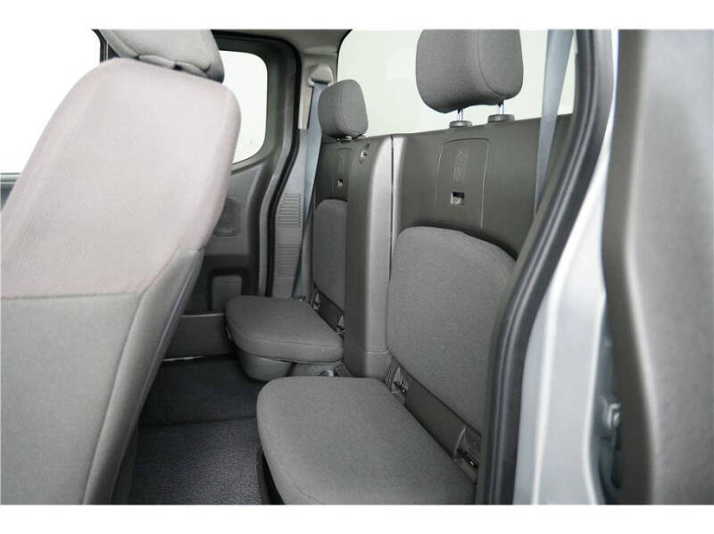 2019 Nissan Frontier S