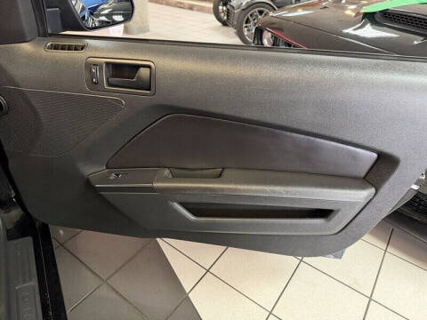 2013 Ford Mustang V6 Premium