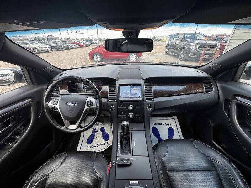 2016 Ford Taurus Limited