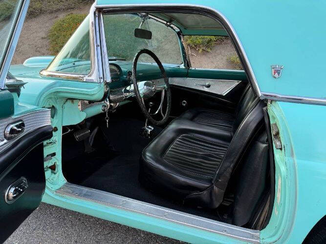 1955 Ford Thunderbird