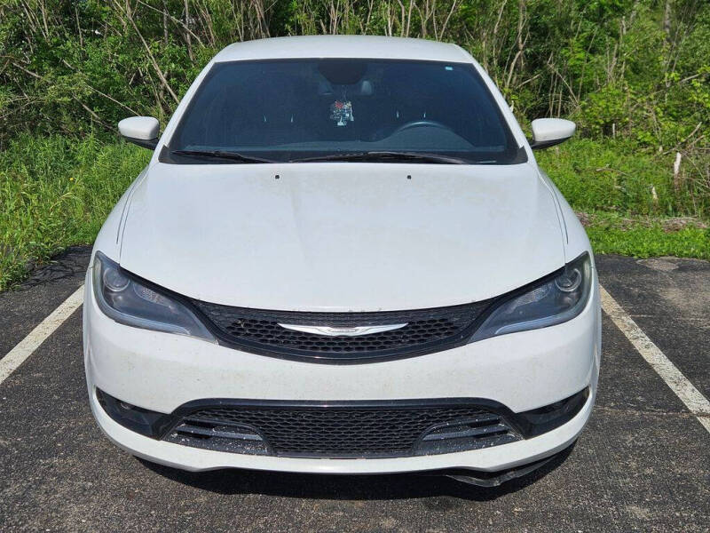 2015 Chrysler 200 S
