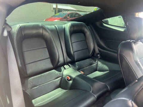 2016 Ford Mustang EcoBoost Premium