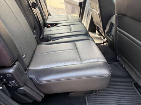 2011 Ford Expedition XLT