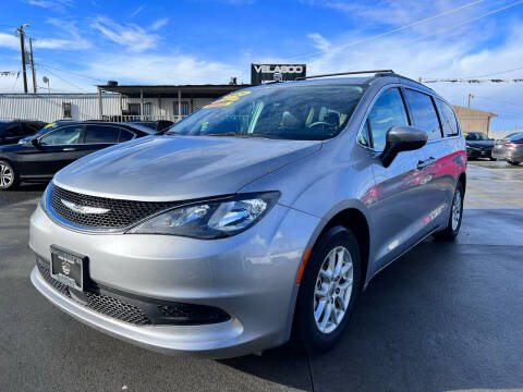 2021 Chrysler Voyager for sale at Velascos Used Car Sales in Hermiston OR