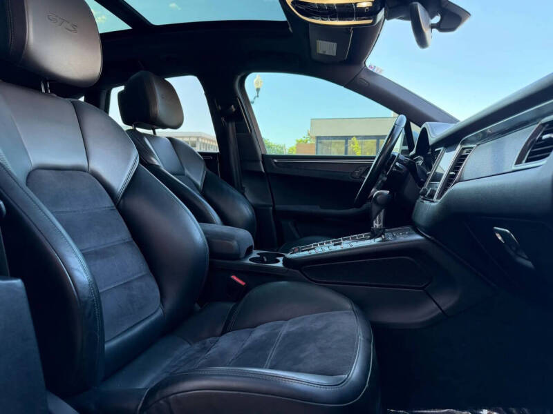 2018 Porsche Macan GTS