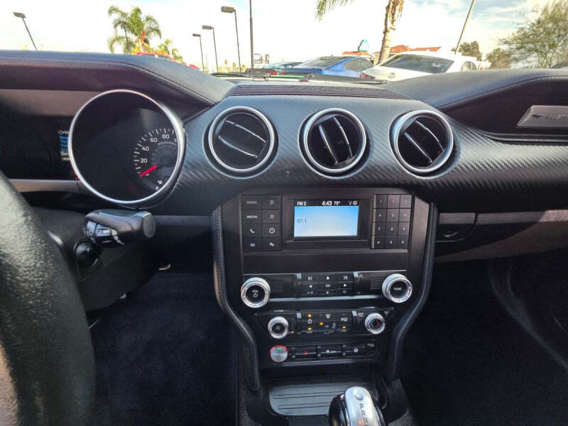 2019 Ford Mustang EcoBoost