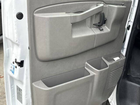 2018 Chevrolet Express LT 3500