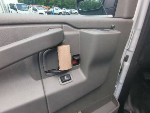 2025 Chevrolet Express 2500