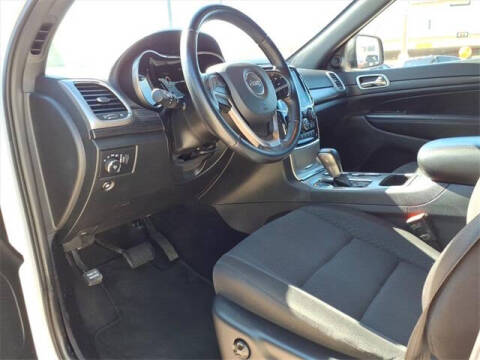 2022 Jeep Grand Cherokee WK Laredo E