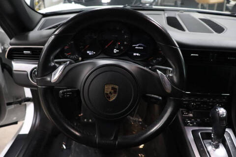 2016 Porsche 911 Carrera