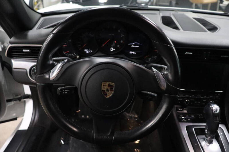 2016 Porsche 911 Carrera