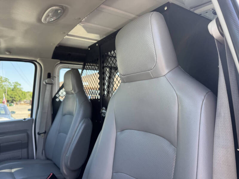 2012 Ford E-Series E-250