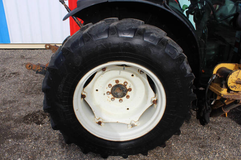 2005 New Holland TN60DA