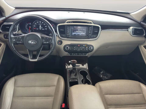 2018 Kia Sorento EX