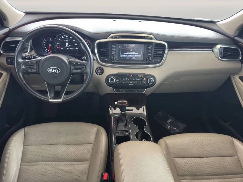 2018 Kia Sorento EX
