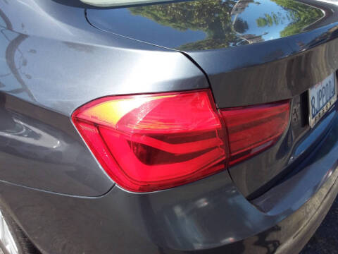 2016 BMW 3 Series 320i