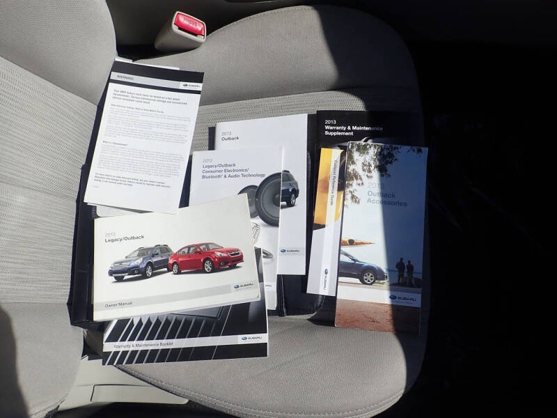 2013 Subaru Outback 2.5i Premium