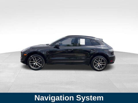 2023 Porsche Macan T