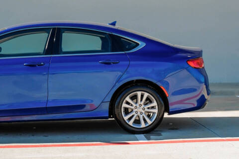 2017 Chrysler 200 Limited Platinum