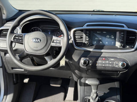 2020 Kia Sorento L