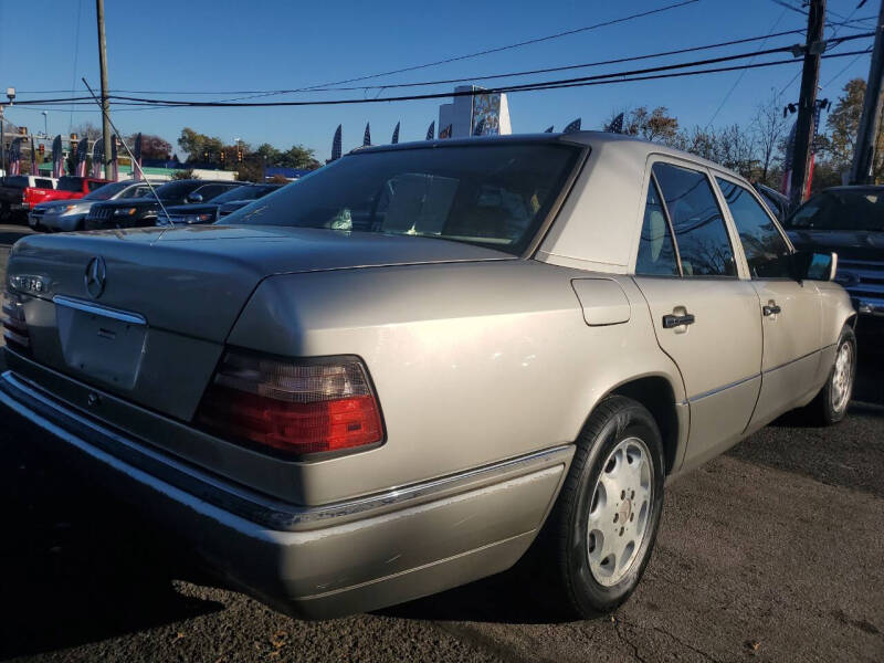 1995 Mercedes-Benz E-Class E 320