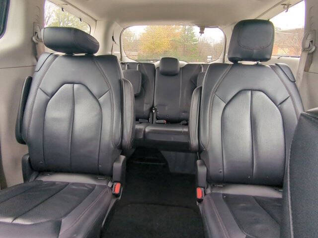 2018 Chrysler Pacifica Touring L Plus