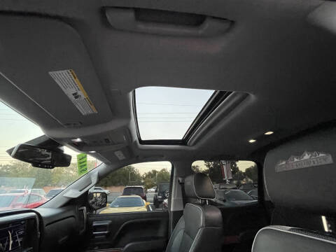 2017 Chevrolet Silverado 1500 High Country