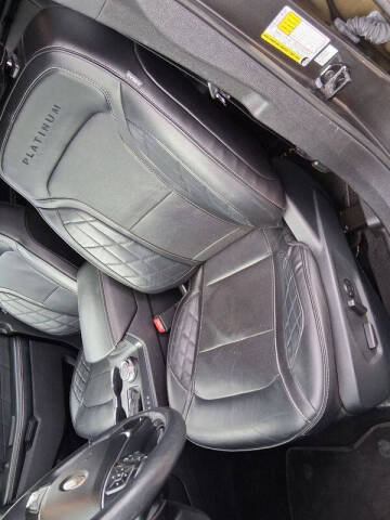 2019 Ford Explorer Platinum