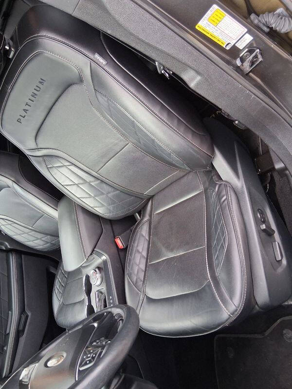 2019 Ford Explorer Platinum