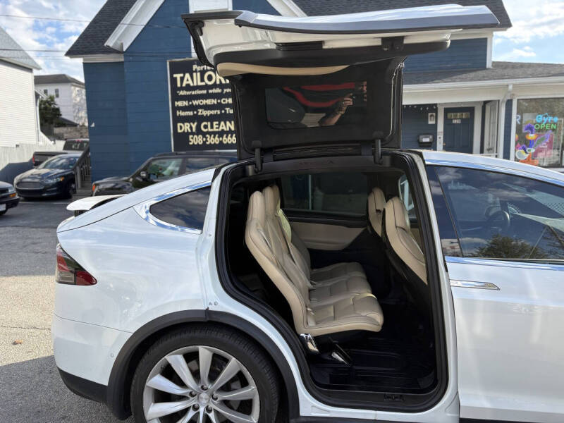 2016 Tesla Model X 90D