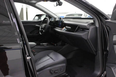 2025 Audi Q6 e-tron Premium
