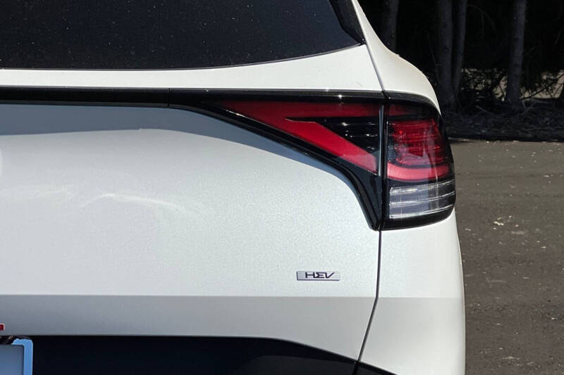 2025 Kia Sportage Hybrid EX