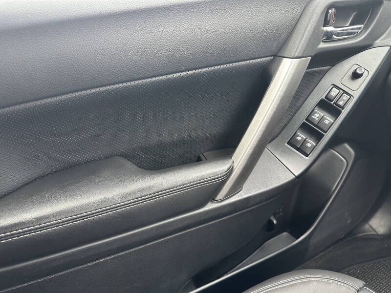 2014 Subaru Forester 2.5i Limited