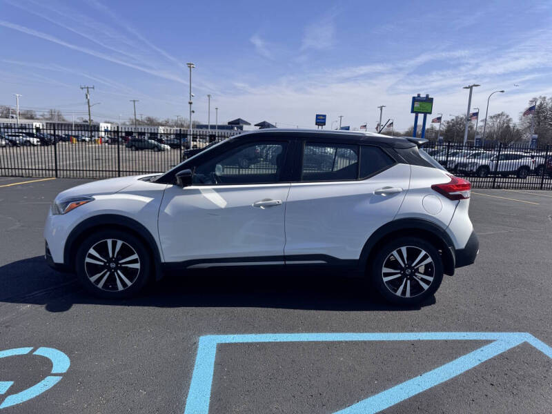 2018 Nissan Kicks SR