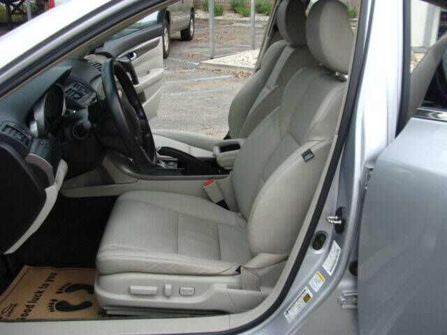 2013 Acura TL Technology Package photo 14