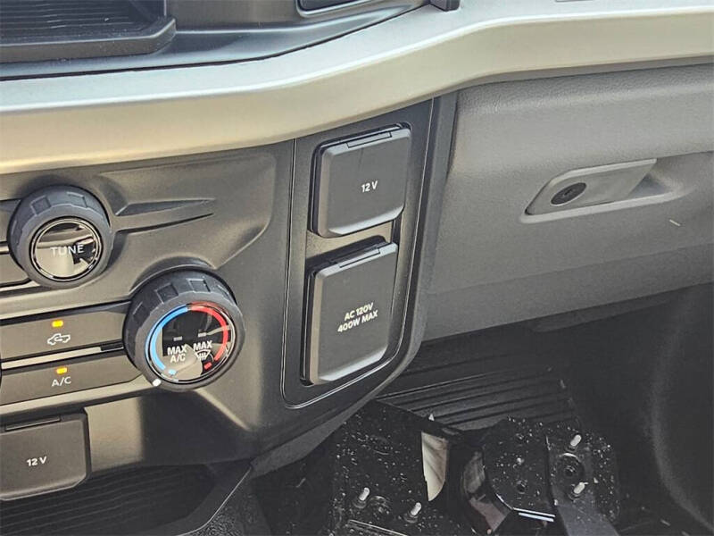 2025 Ford F-350 Super Duty XL