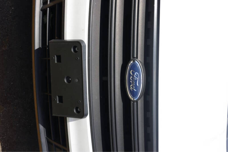 2017 Ford Escape S's photo