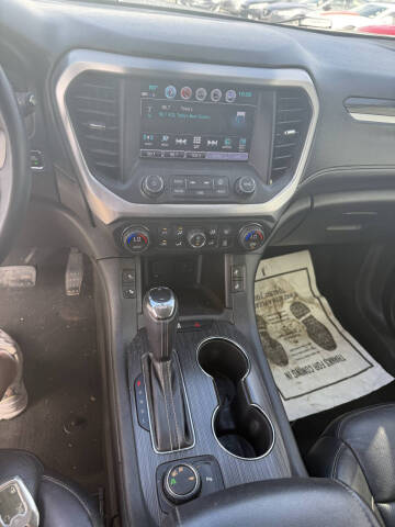 2017 GMC Acadia SLT-1