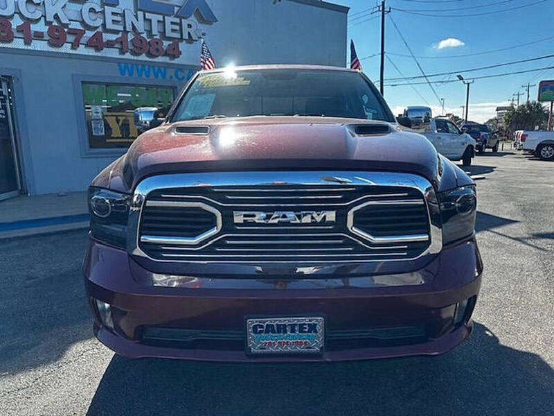 2018 RAM 1500 SLT