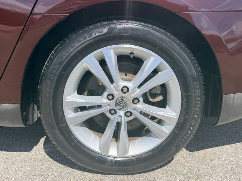 2012 Lincoln MKS