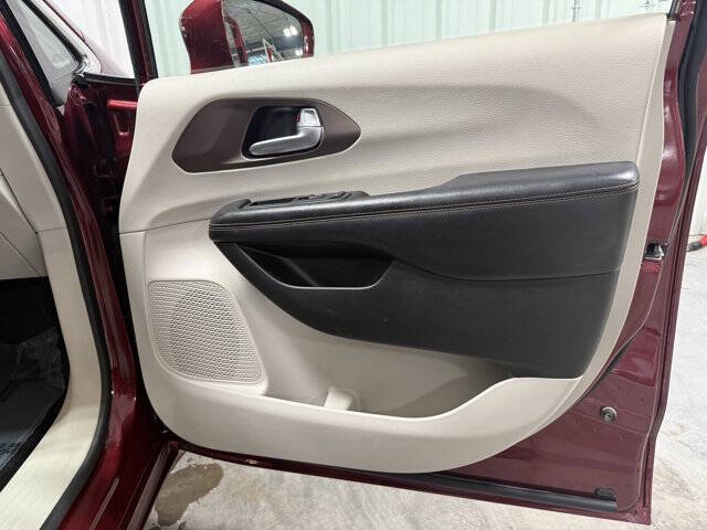 2018 Chrysler Pacifica Touring L Plus