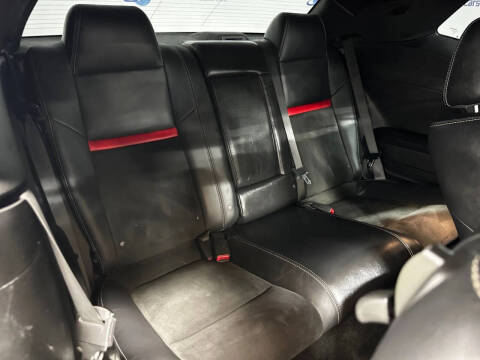 2009 Dodge Challenger SRT8