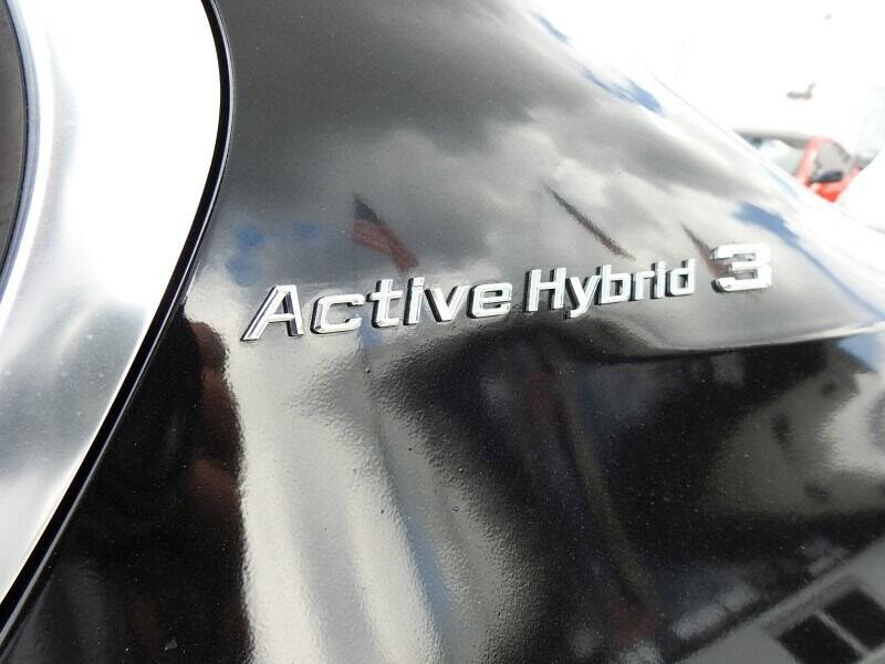 2013 BMW 3 Series  - $12,490
