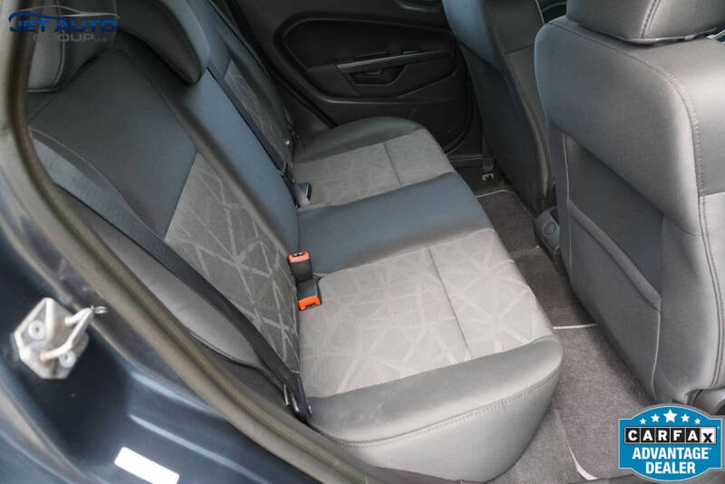 2011 Ford Fiesta SE