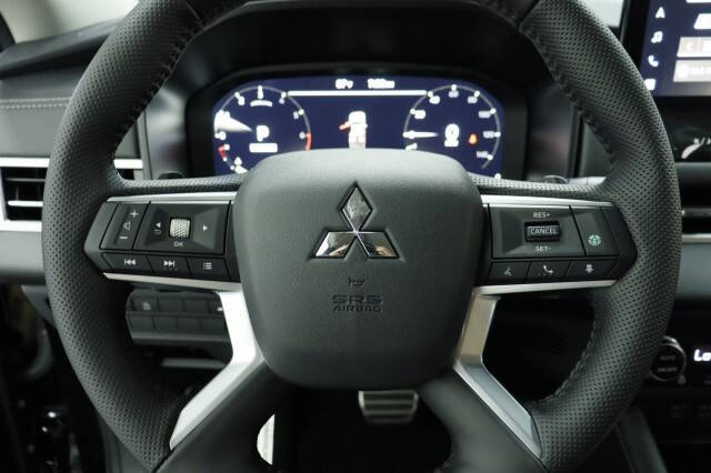 2026 Mitsubishi Outlander SEL