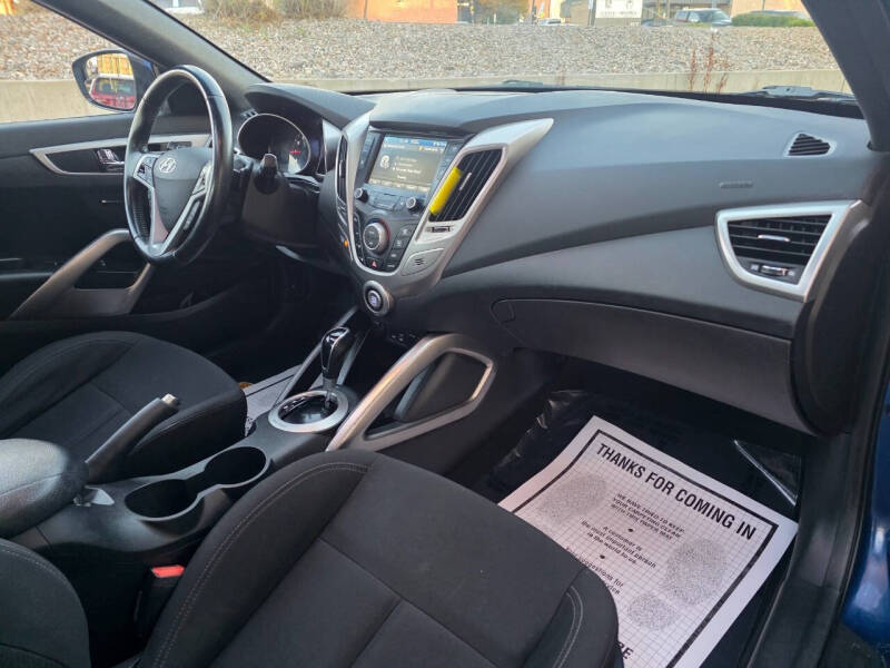 2017 Hyundai Veloster Value Edition